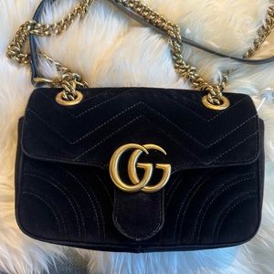 (sold)Gucci Marmont GG Velvet Black Small